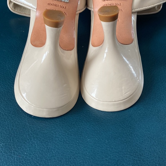 Schutz Kitten Heel Patent Peep-Toe Mule with Leather Insole & Outsole EU 40 - Picture 7 of 8